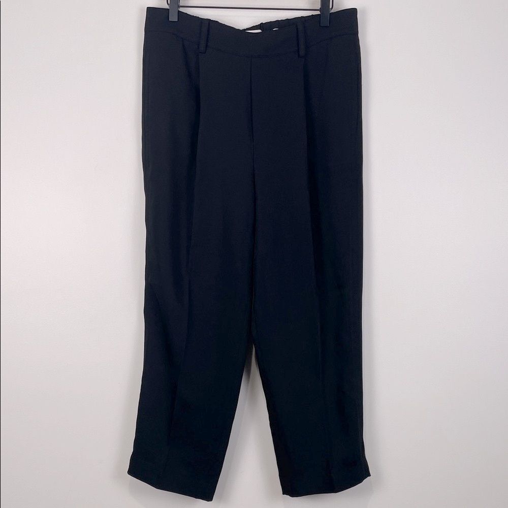 Vince Women’s Large Tapered Pleated Dress Pants Black Waist 32” Pull On